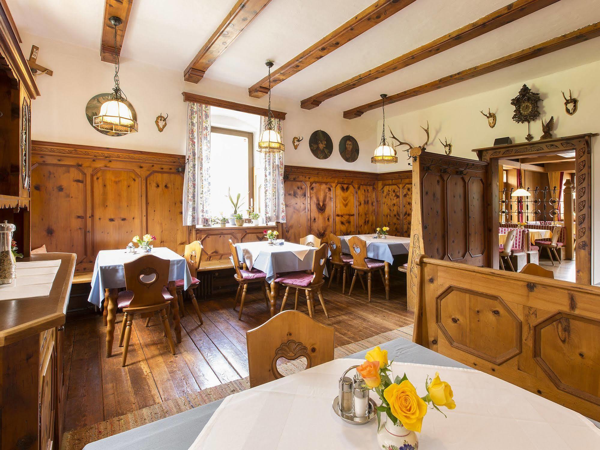 Hotel Gasthof Stefansbruecke Mutters Екстериор снимка